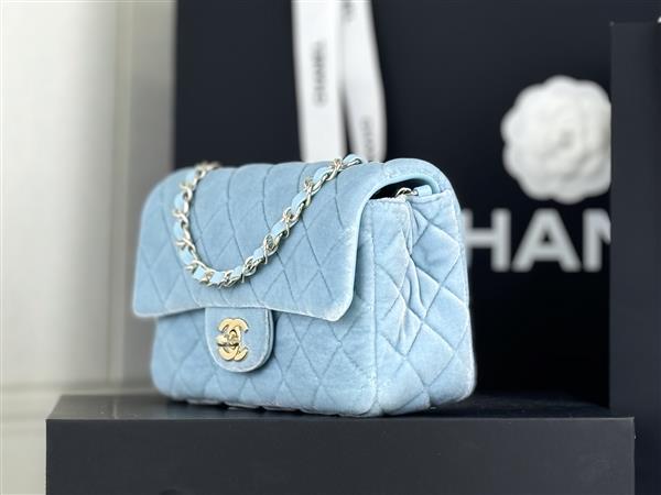 2026127205938236 550